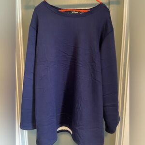 Crewneck Sweatshirt in Deep Navy